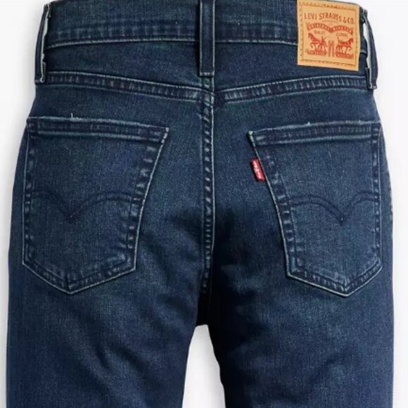 Levi's - Picture 9 of 10